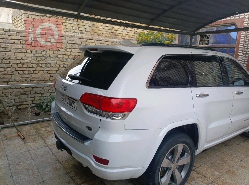 جيب جراند شيروكي